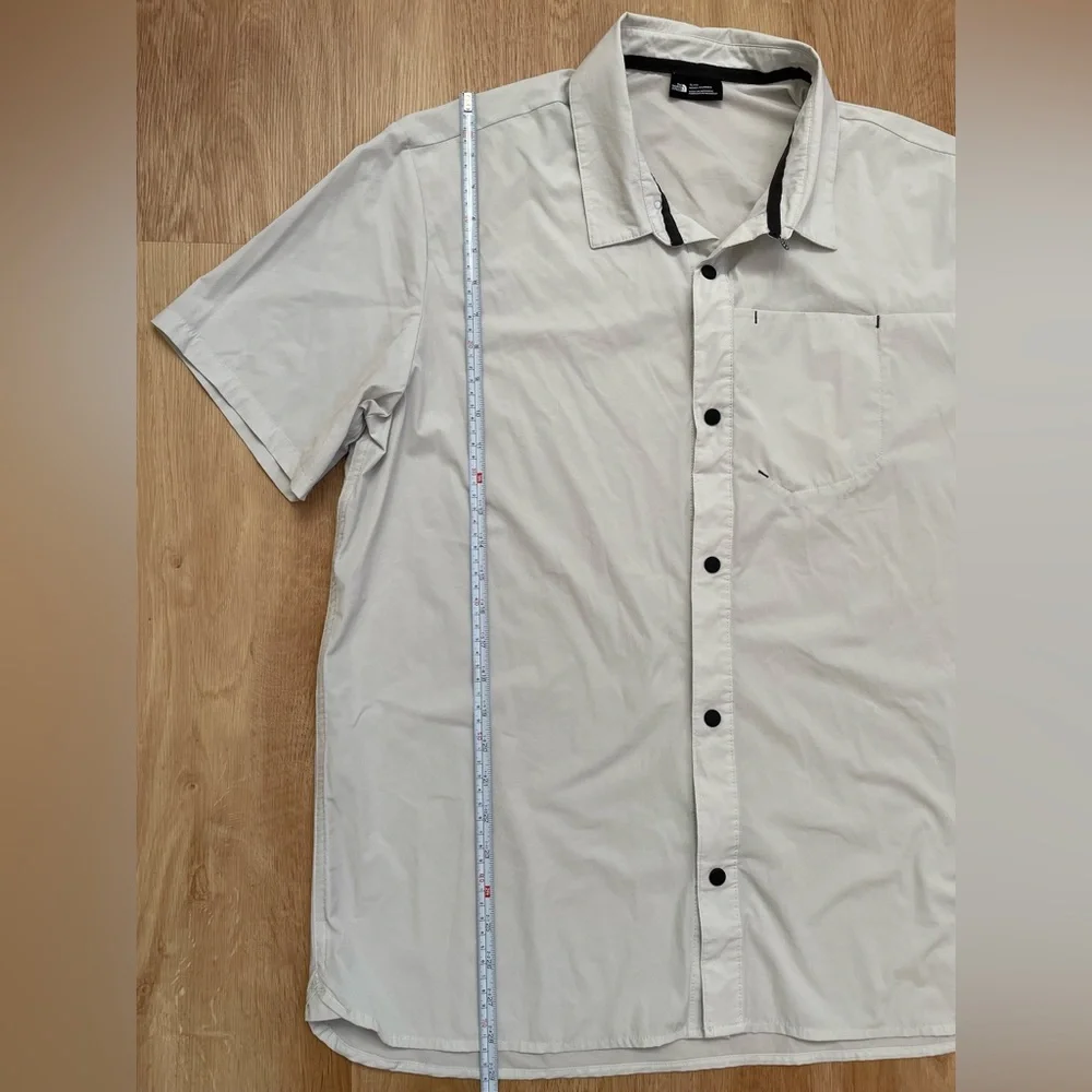 The North Face Men's First Trail UPF Short Sleeve Casual Shirt Tin Grey XL